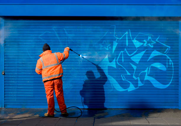 Best Commercial Building Pressure Washing  in Breckinridge Center, KY