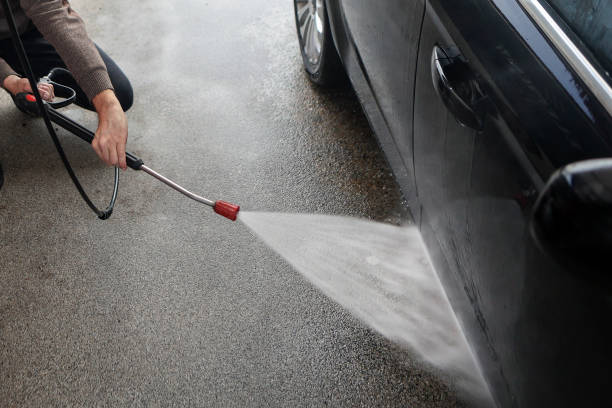Why Choose Our Certified Pressure Washing Experts for Your Project Needs in Breckinridge Center, KY?