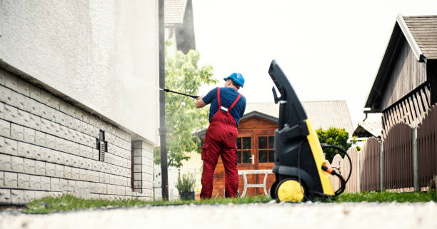 Best Pressure Washing Driveway  in Breckinridge Center, KY